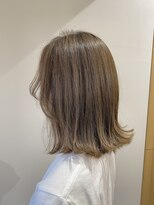 パラゴ(PARAGO.)&nbsp;《緑橋/女性サロン》ハイライト×インナーカラー　白髪ぼかし