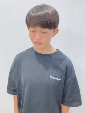 モリオフロムロンドン 松戸店(Morio from London) 【松戸 岩口】耳出し黒髪刈り上げマッシュショート