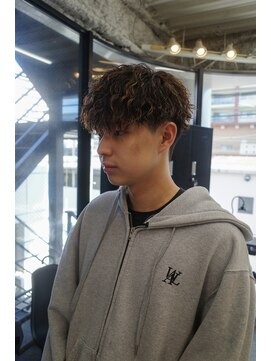 スレイ 西宮(SLAY) 波巻きハイライトアップバングツーブロックマッシュ