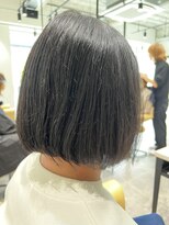 メイン(MAIN)&nbsp;切りっぱなしボブ*美髪*ブルーグレージュ*30代40代50代