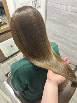 ラヴィリス バイ レム(Raviliss by rem) 髪質改善/縮毛矯正/美髪/艶髪/髪質改善縮毛矯正/髪質改善カ