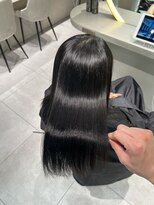 ロンドメリア 天神大名店(Lond Melia) ★グレージュカラー斜めバングデザインカラーシルキー ベージュ