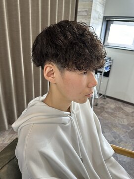 ハルクファースト 札幌(HRK 1st.) ツイストスパイラルパーマ/メンズカット/波巻きパーマ/札幌/大通