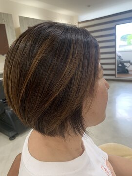 ヘアー グリース(hair GREASE) 梅雨でも大丈夫ショート