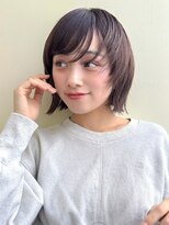 ニモ(NIMO.)&nbsp;色素薄めカラーボブくびれボブ顔まわりレイヤー色素薄めカラー