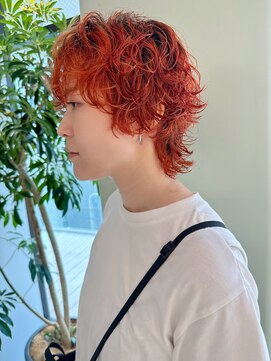 ホロ(hollo) ブリーチパーマボルドーミディアムレイヤーパーマ