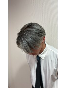 トータルビューティーシーズン(TOTAL BEAUTY Season) ホワイトハイライトカラー