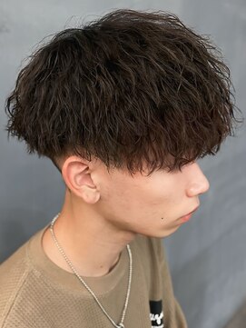 バース バイ ハピネス(BIRTH by happiness) 奈良men's縦落ちツイストスパイラルパーマ刈り上げマッシュ