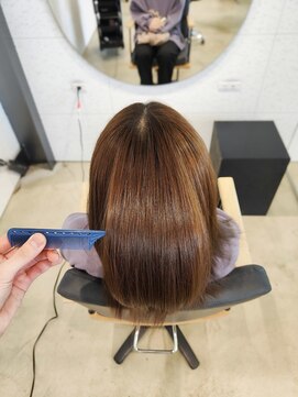 ビーヒアナウ N゜03 金沢駅西店(BE HERE NOW) 髪質改善縮毛矯正/レイヤー/くびれ/艶髪/巻ける縮毛矯正