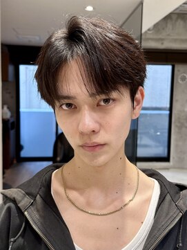 ファルベ(Farbe) フェザー/サーフカール/センターパート/波巻きツイスパ