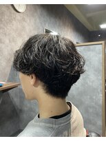 スウェルホワイト(SWELL WHITE) ニュアンスシャドウパーマ