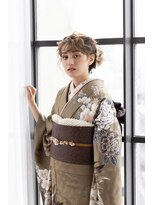 貸衣裳店ツル&nbsp;成人式/振袖/男袴/卒業式/七五三/着付/ヘアセット