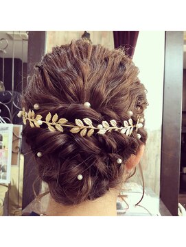 コラボ(hair design co.llabo) 編み込みスタイル♪