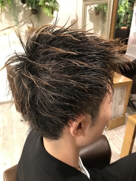 ウィービーパセリ atre川越店(WE BE PARSLEY) スパイキーショート  担当  菊池健一郎