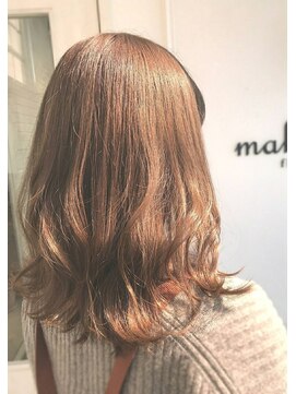 マカナ(makana) アッシュベージュ#毛先パーマ#ふわミディ