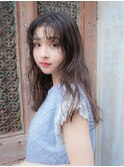 前髪シースルーエアリーロング