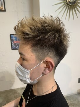 エルオム(EL.HOMME) 【MITSU】スパイキーショート×ハイトーンカラー