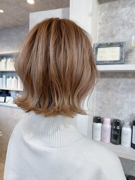 キャアリー(Caary) 福山市美容室Caary人気 ぱっつんボブくびれ外ハネヘア
