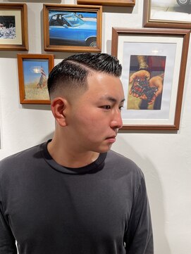 カムレイドフォーライフ(COMRADE 4 LIFE) ポンプ　　担当西村