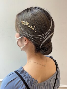 ネオリーブギンザ 銀座店(Neolive GINZA) タイトシニヨンアレンジ