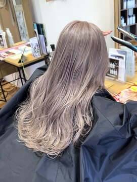 ファヴォリヘアー(favori hair) ブリーチカラー／long