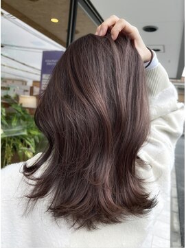 ルミエール(Lumiere) 上品なおもめくびれセミディブラウンカラー