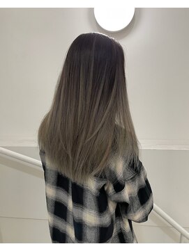 タオ 河原町(Tao) "グレーバレイヤージュ"