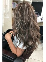 リア 大阪梅田(Ria)&nbsp;～ハイライトカラー～【Ria 大阪 梅田】