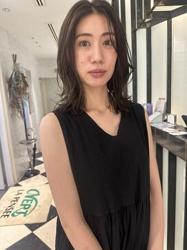 ラパンセヴェール(LA PENSEE VERT) ミディアムレイヤーカット【カホ】