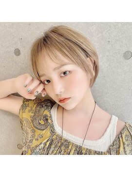 アッシュ 小岩店(Ash) 外国人風ブリーチカラー白髪ぼかしハイライトインナーカラー