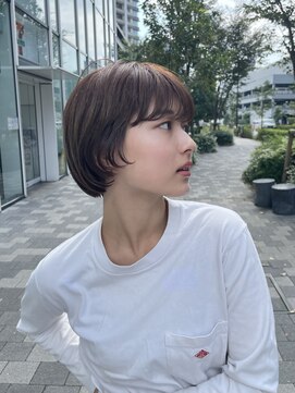エアー 青山(AIR) 20代30代大人可愛い/丸みショート/ショートボブ