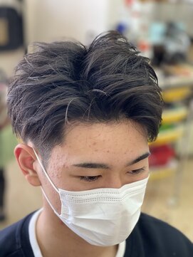 ジャンプヘアー(Jumphair) [ツーブロ　アップバンクスタイル]