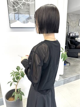 グリ(GRIS) ブリーチなし/アッシュブラック