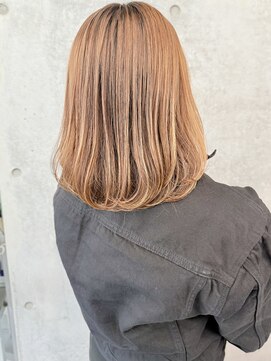 モリオ(morio) ボブルフこなれミディワンカールくびレイヤー20代30代40代