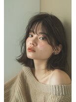 ルアナ(Luana)&nbsp;抜け間ブラントカットナチュラルベージュスタイル