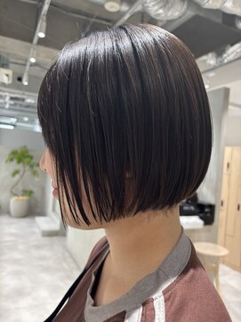 モリオフロムロンドン 大宮店(morio from London) ナチュラル美髪！ストレートパーマのツヤ感ミニボブ