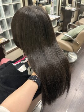 ブランシェ 小牧店(BRANCHE) さらツヤストレート〔西尾〕