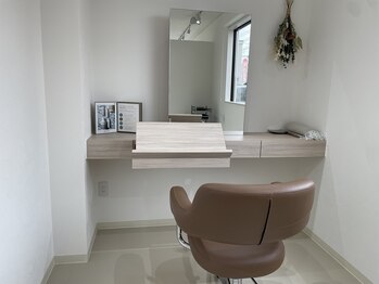 マリブ ヘアリゾート 伊勢崎本店(malibu hair resort)の写真/広々個室でゆったり過ごせる自分時間
