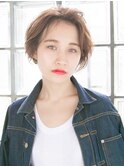 ショートヘアはリリアン青山