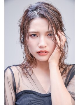 ウェンズデイラウンジ(Wednesday Lounge) Wednesday Lounge