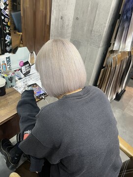 ラフ 難波店(LAFF) #黒髪#ボブルフ#ネビージュ#小顔#ワンレン