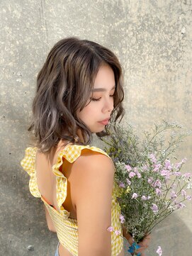 ウタリ(UTARRY) 巻きボブヘアー