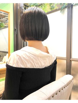 エストリア 栄店(ESTREA) 短めボブ