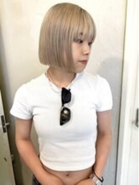 ヒート バイ アンカットラウンジ 渋谷(HEAT by UNCUT&LOUNGE) ダブルカラー/ミルクティーカラー/ケアブリーチ/ベージュカラー