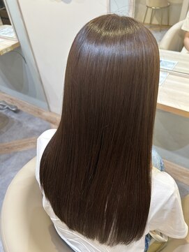 アンド ラ ブランシュ(&.La Blanche) ミディアムヘア/斜めバング/グレージュカラー/シルキーベージュ