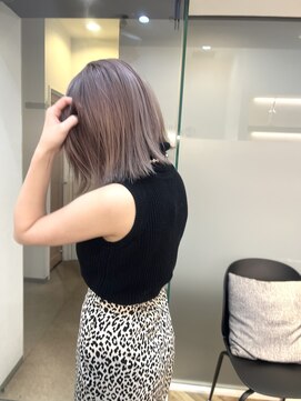 ジーナ 札幌(Zina) ピンクグレージュ