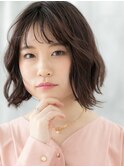 アースカラーでシースルー前髪の柔らかボブn小山20代30代40代