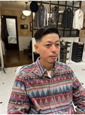 七三分け サイドパートフェードカット