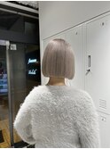 ハイトーンベージュ