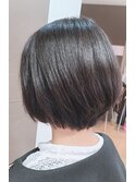 ショートヘアー